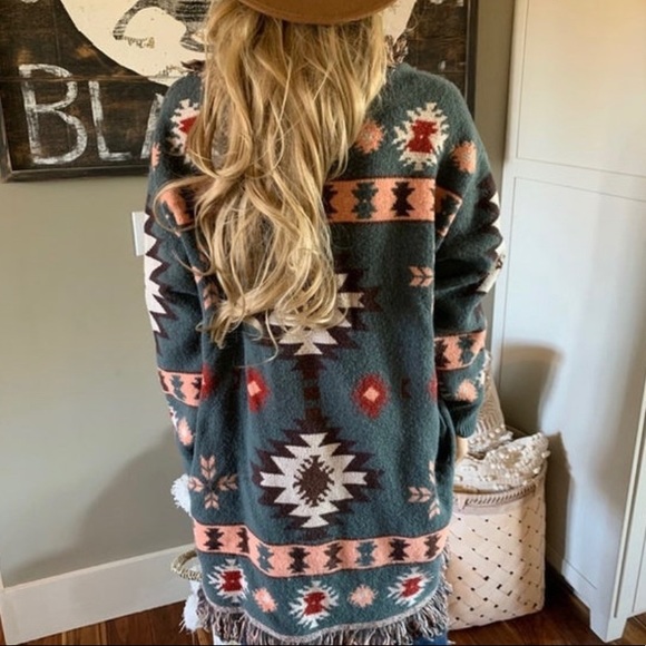 New Women's Aztec Western Cardigan Sweater Coat / Boho Yellowstone Beth Dutton - Picture 6 of 7